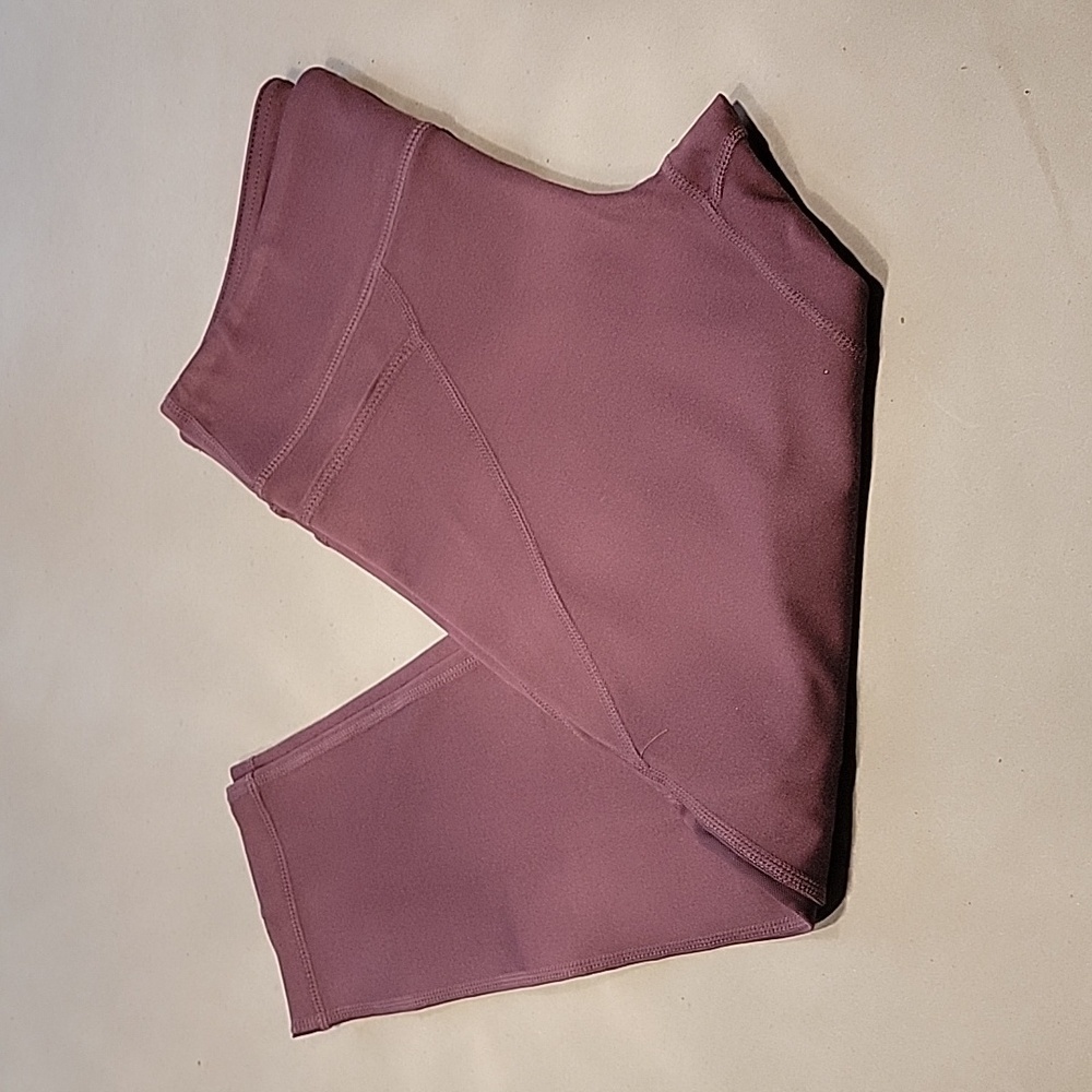 mono b Size M Deep Burgundy Cropped Leggings Style AP1552, Excellent Used Cond.